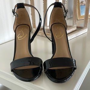 New!
Sam Edelman Yaro Ankle Strap Sandal In Black/ Black patent